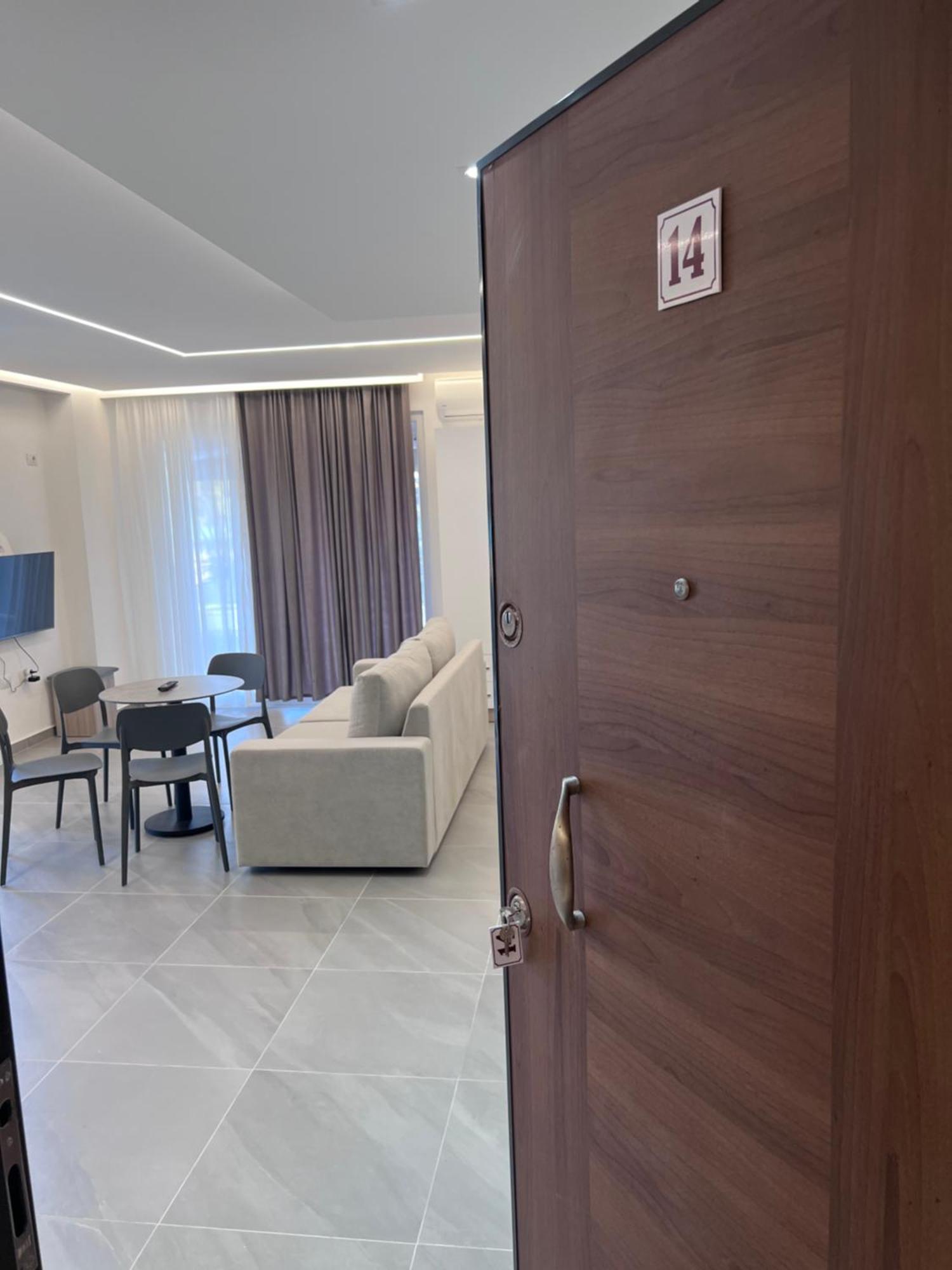 D&D Hotel Shëngjin Dış mekan fotoğraf