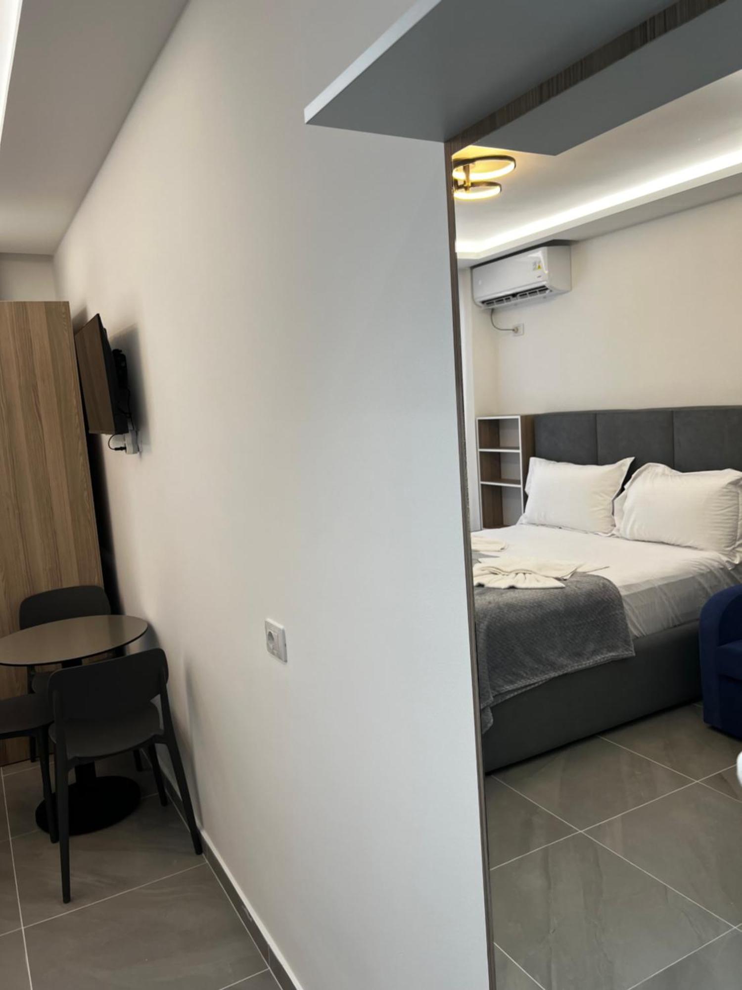 D&D Hotel Shëngjin Dış mekan fotoğraf