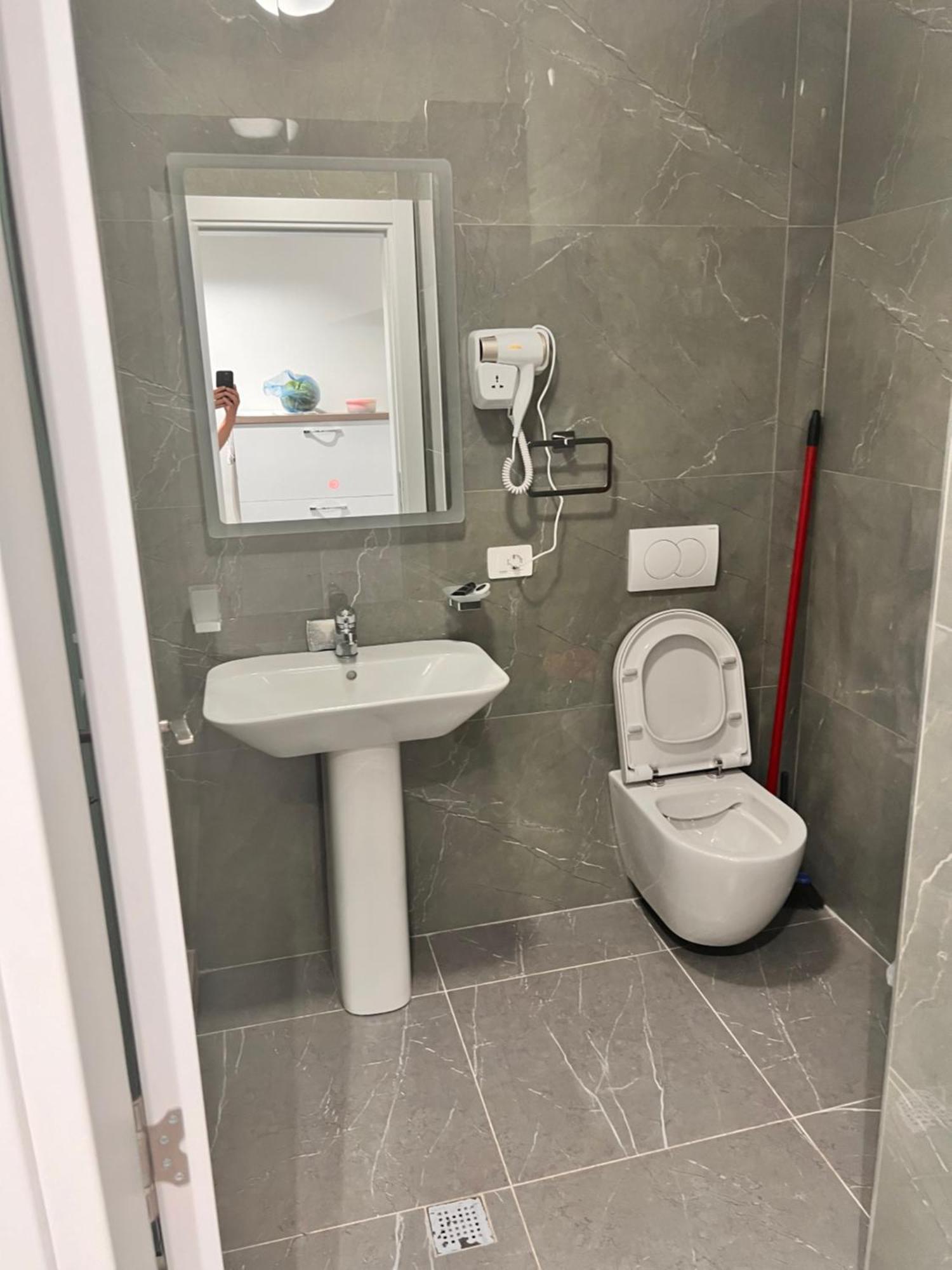 D&D Hotel Shëngjin Dış mekan fotoğraf