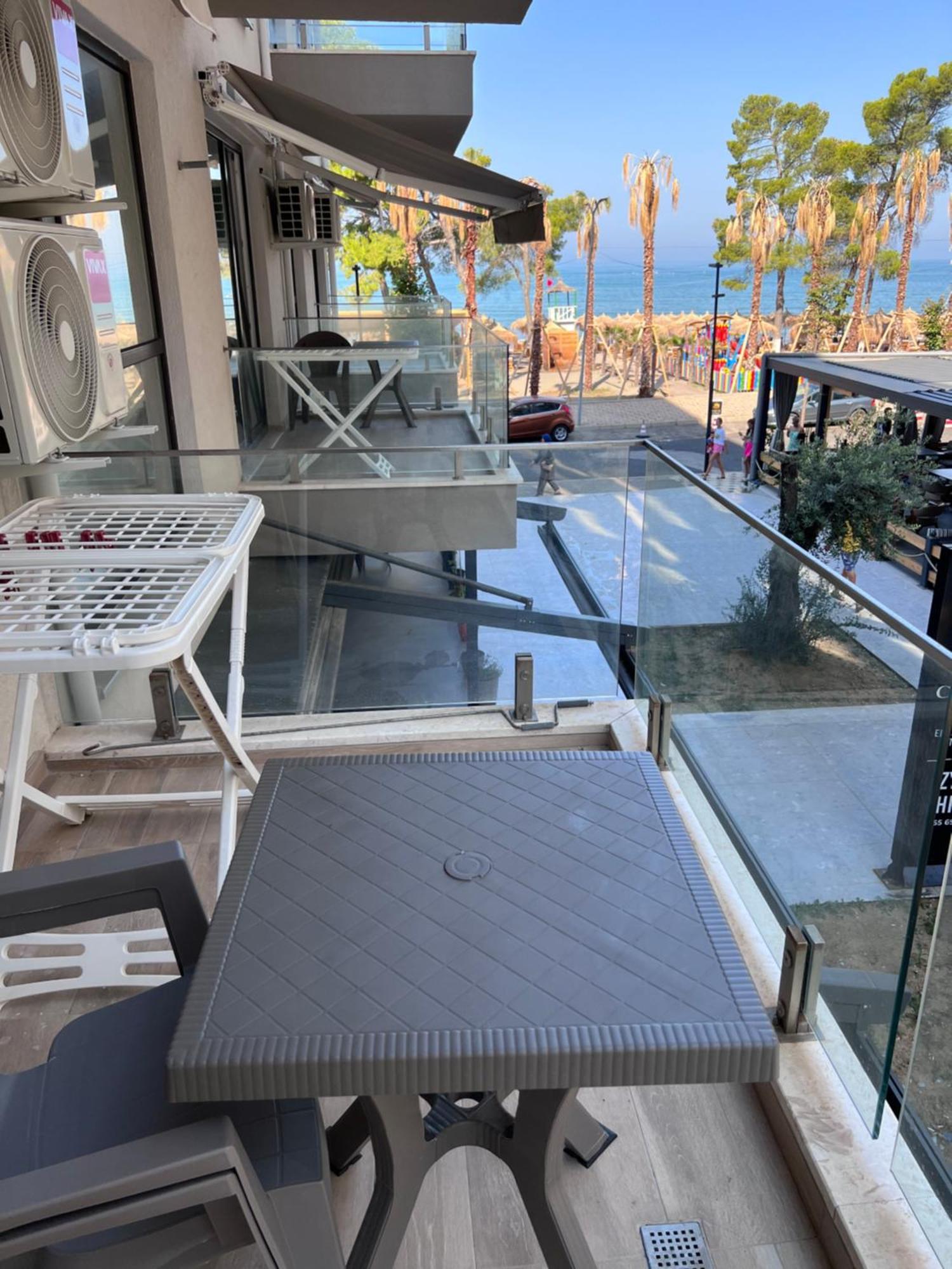 D&D Hotel Shëngjin Dış mekan fotoğraf