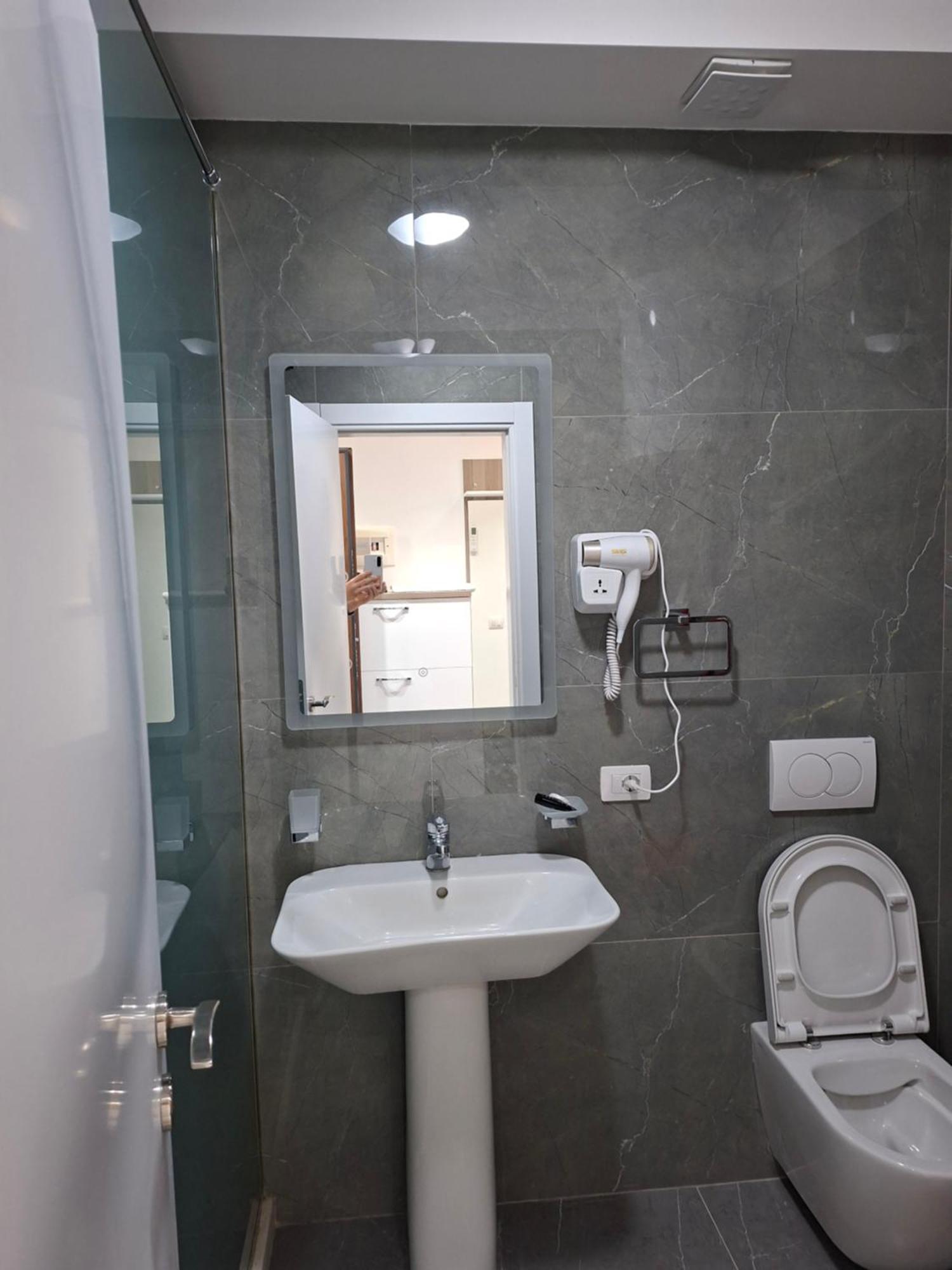 D&D Hotel Shëngjin Oda fotoğraf